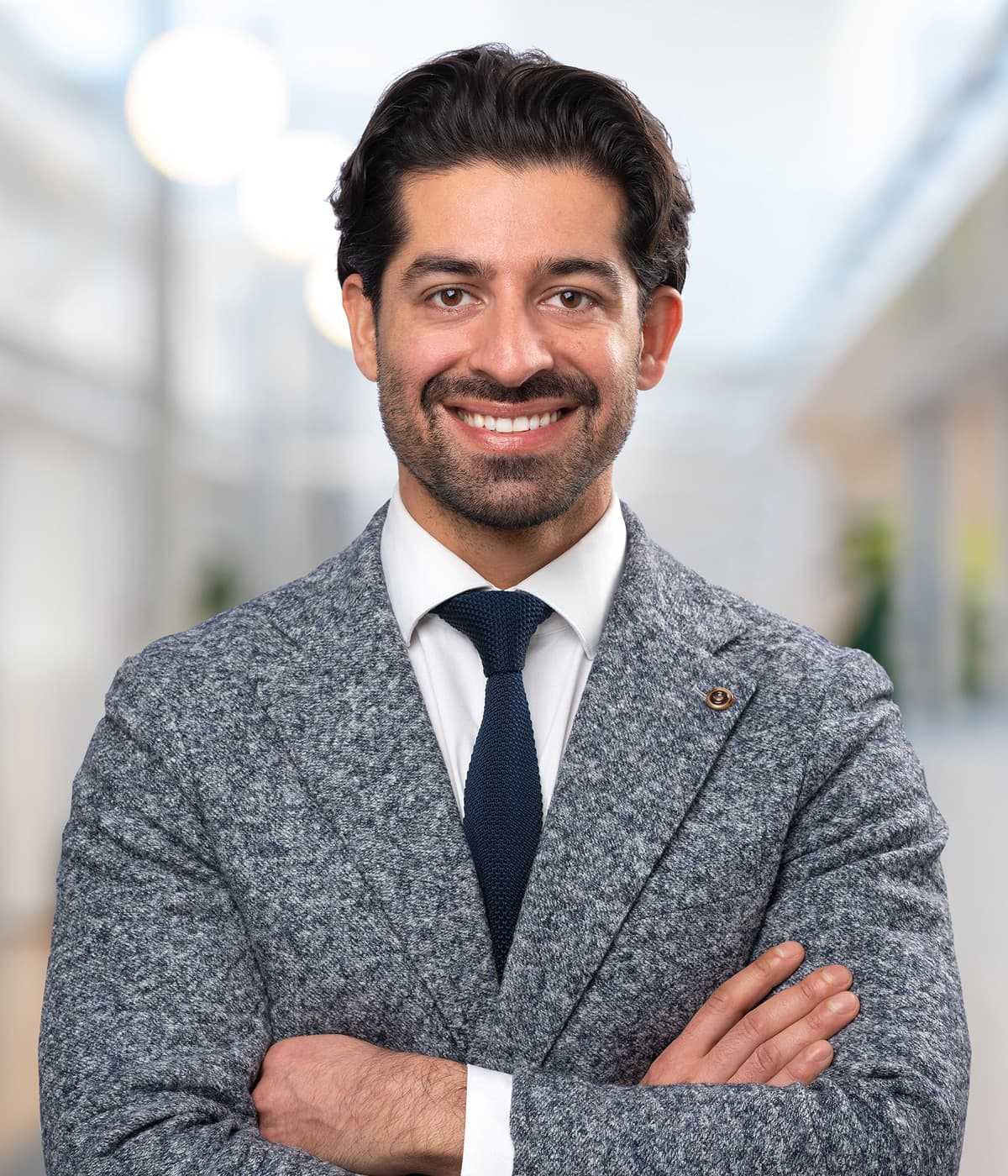 Ashkan Jalilian, grundare och fastighetsmäklare på Lilian & Co